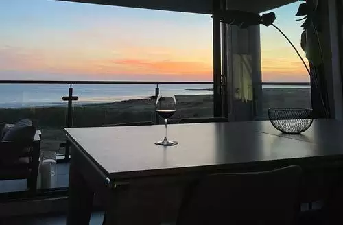 2 bedroom The Links 40 in South Wales