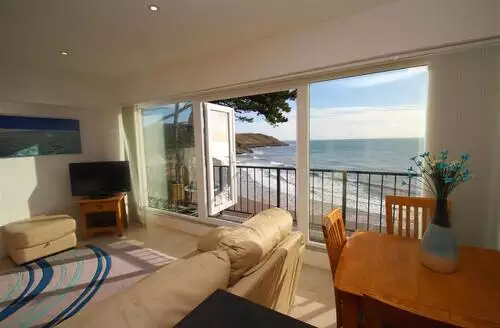 1 bedroom 1 Bed Apartment In Caswell in West Wales