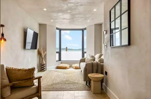2 bedroom Goleudy Apartment in West Wales